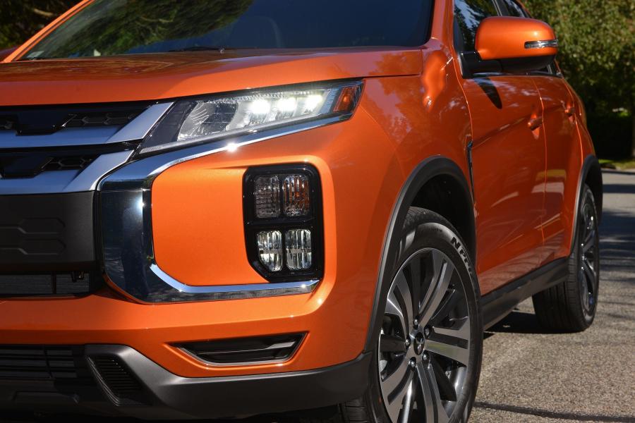 Детали экстерьера Mitsubishi RVR 2019 года  (CA) (фото 18 из 20)